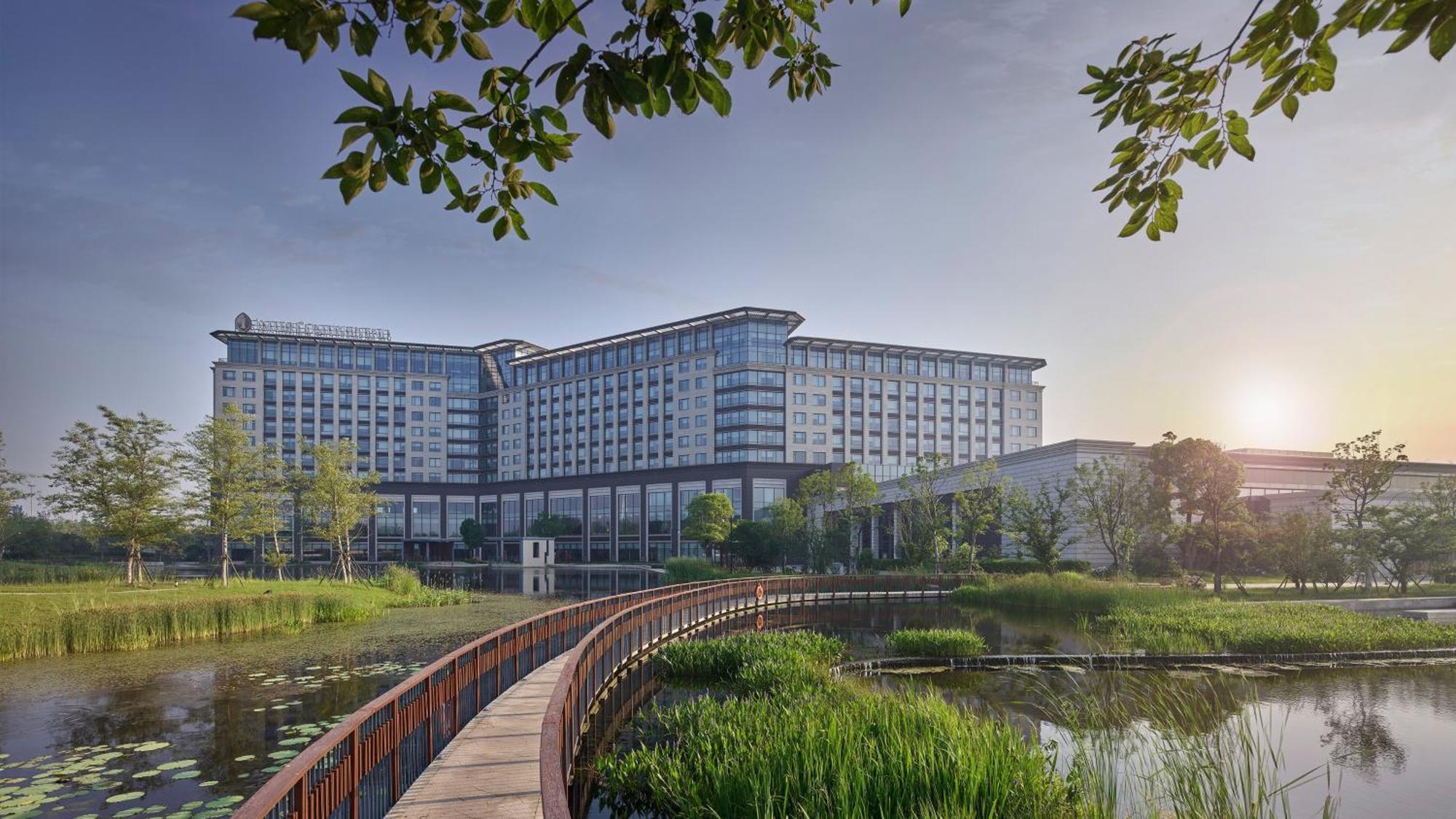 Intercontinental Nantong, An Ihg Hotel-Best View Of Yangtze Exterior photo